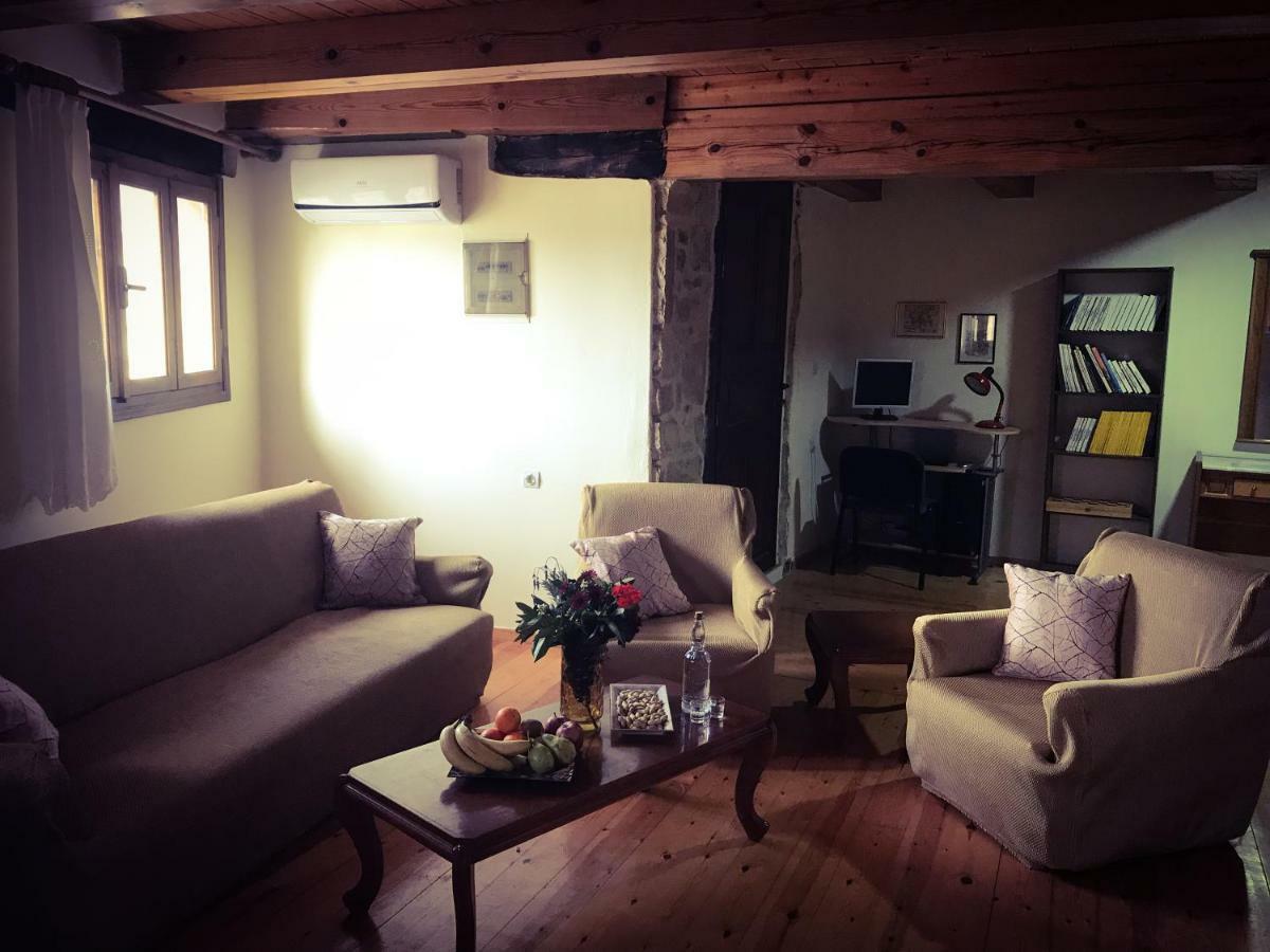Antonia'S Home Alfa Village ภายนอก รูปภาพ